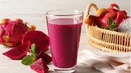 Aprenda como fazer suco de pitaya e garanta que vai se refrescar com essa bebida saborosa|! - (Liudmila Chernetska / iStock)