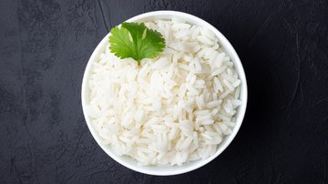 O arroz é um dos alimentos mais perigoso quando requentado. - Imagem: Dmitrii Ivanov/iStock