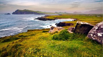 Ilhas paradisíacas irlandesas são consideradas tesouros naturais - Imagem: Jose Ramiro Laguna/iStock