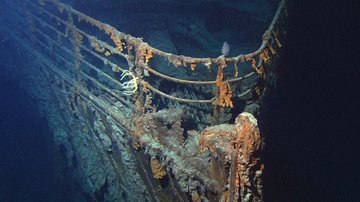 Pedaços de casco, objetos e outros elementos do navio são encontrados e preservados por pesquisadores - Imagem: NOAA/Institute for Exploration//Domínio Público