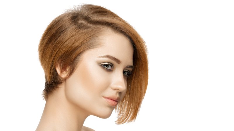 O corte de cabelo chanel é uma tendência. - Imagem: Restyler/iStock