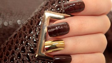 Veja ideias lindas de unhas com esmalte marrom para arrasar no look! - Imagem: marigo20 / iStock