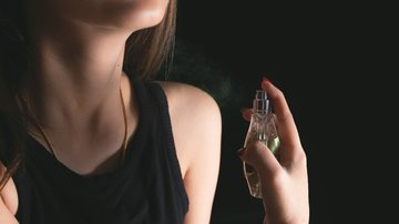 Os perfumes femininos da Boticário se destacam pelo aroma, fixação e projeção. - Imagem: Jay_Zynism/iStock