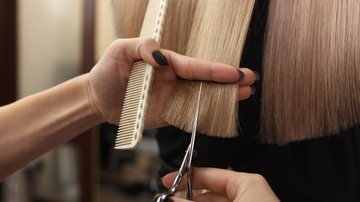 Os cortes de cabelo devem ser bem pensados, porque depois não tem volta! - imagem: Liudmila Chernetska/iStock