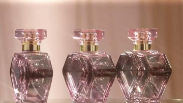 Os perfumes femininos da Hinode são excelentes pedidas que unem custo e benefício. - (Imagem: Reprodução / Divulgação)