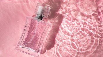 Perfumes aquáticos são uma ótima pedida para a primavera e para o verão - Imagem: Alena Shapran/iStock