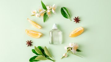 Saiba quais perfumes podem manter você refrescada nos dias quentes. - Viktoriya Kraynyuk / iStock