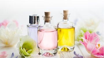 Essas opções de perfumes importados são excelentes pedidas para ficar cheirosa! - Sarsmis/iStock