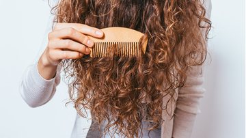 Essas dicas vão auxiliar você a manter os seus cabelos bonitos e saudáveis. - (iprogressman / iStock)
