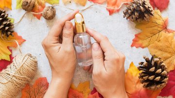 Descubra cinco perfumes para usar no outono. - nastya_ph / iStock
