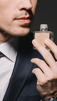 5 perfumes diferentes para adotar como assinatura