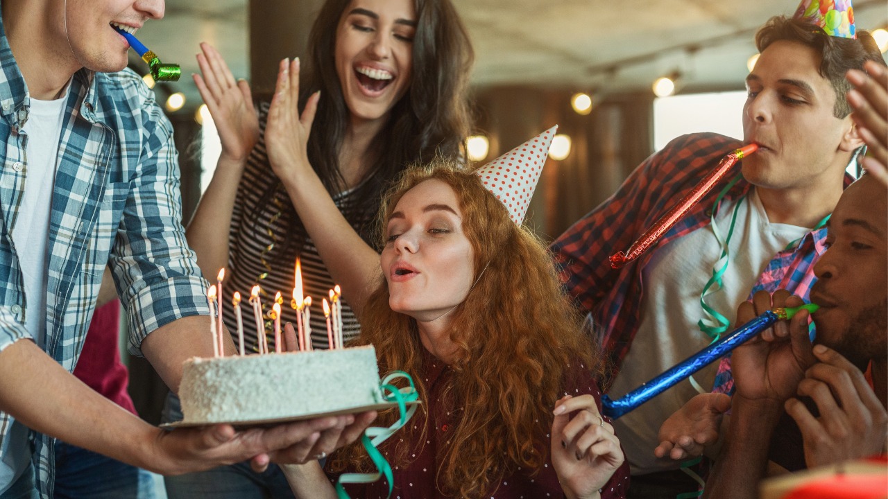 31 mensagens de aniversário para a melhor amiga ter um dia
