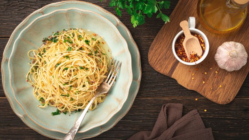 espaguete aglio e olio