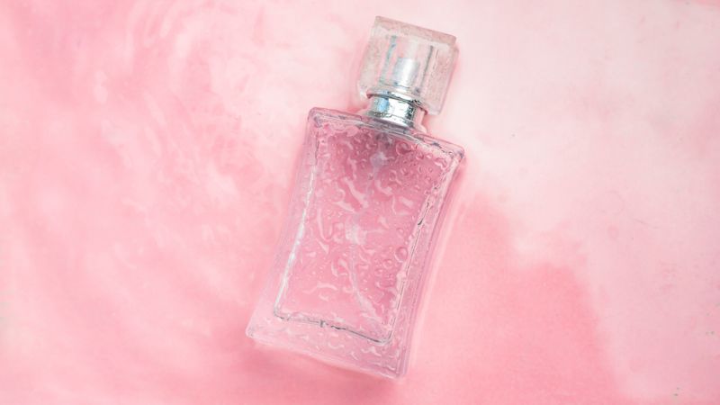 frasco de perfume