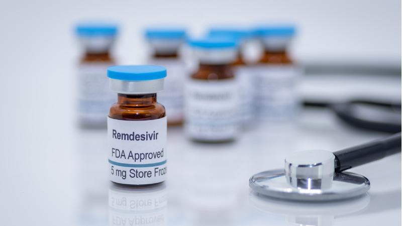 medicamento remdesivir, indicado pela anvisa para combate da covid-19 em pacientes já internados.