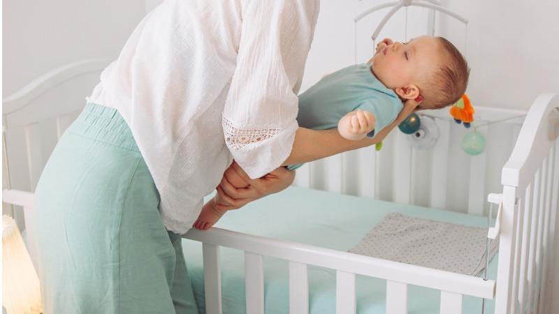 14 dicas para escolher o berço ideal para o seu bebê