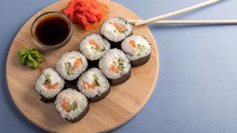 Como fazer sushi em casa sem mistério