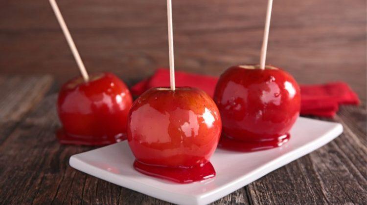Como fazer maçã do amor para a sua festa junina em 5 passos simples