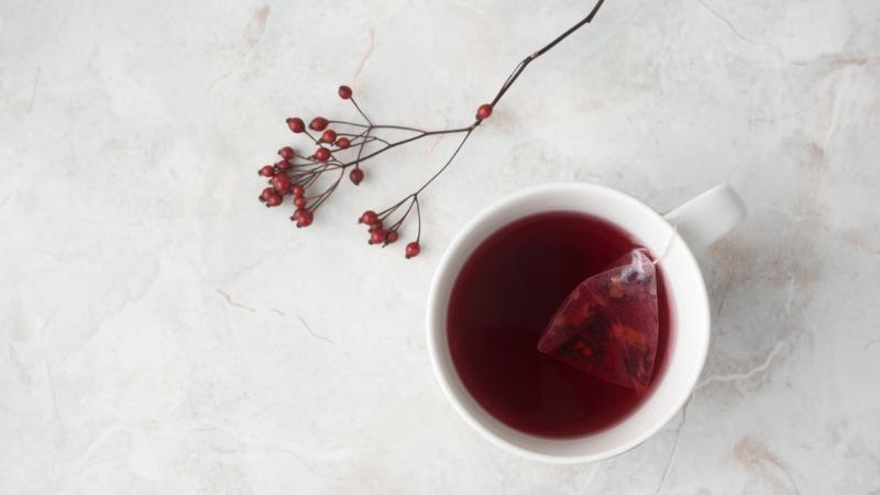 7 benefícios do chá vermelho para sua saúde